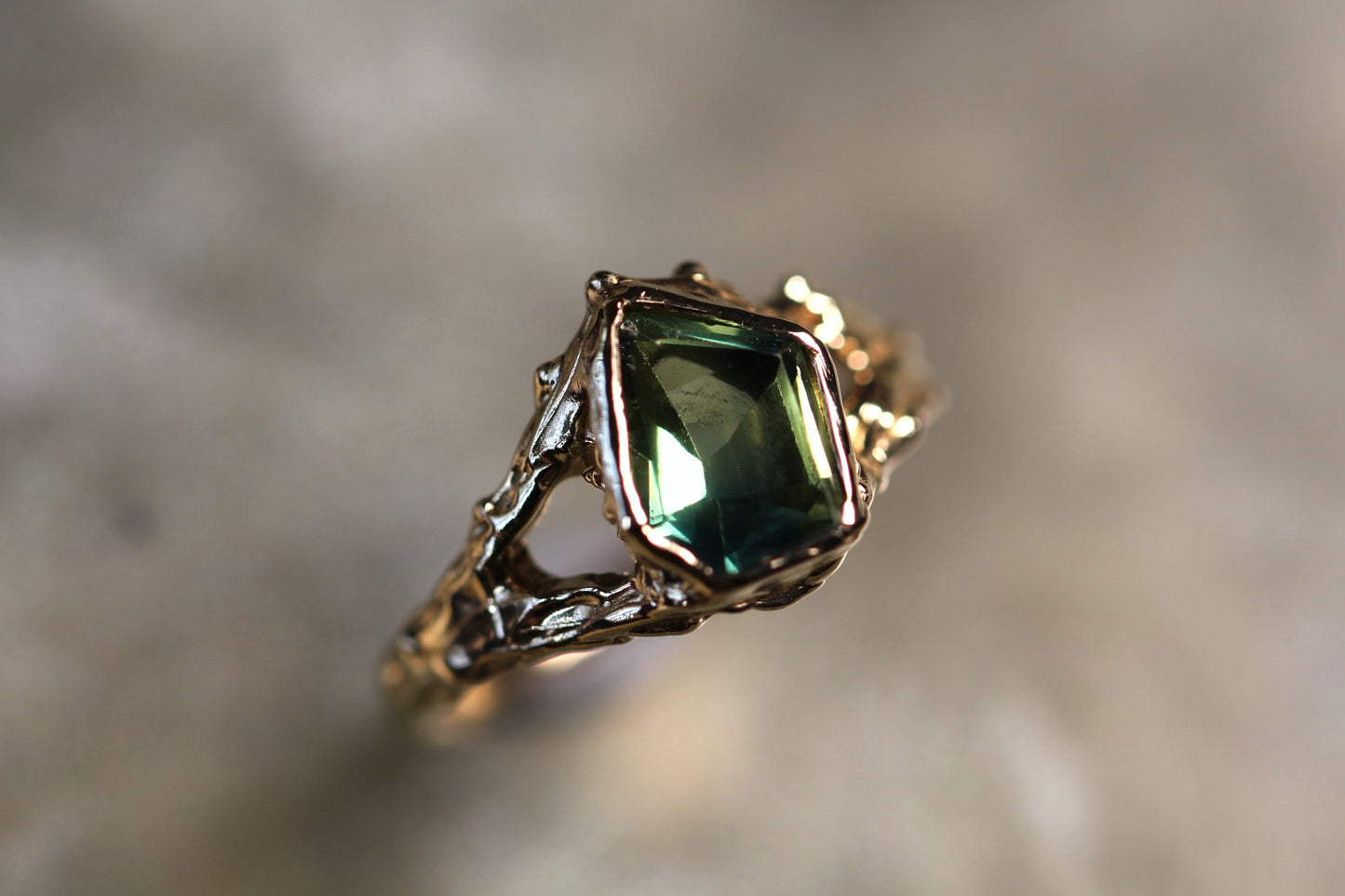 Australian Parti Sapphire and Solid 9ct Yellow Gold Ring