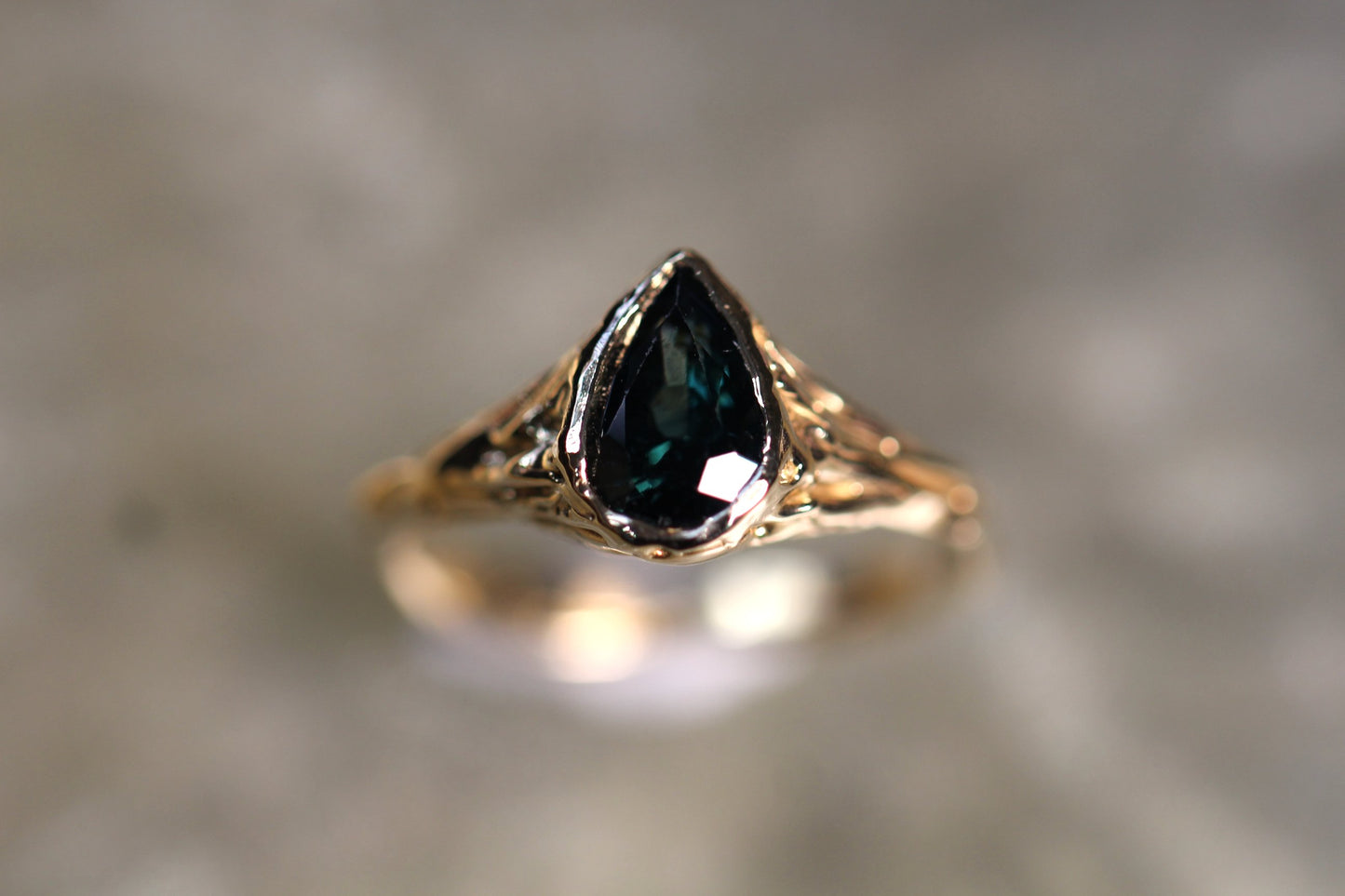 Australian Parti Sapphire and Solid 9ct Yellow Gold Ring