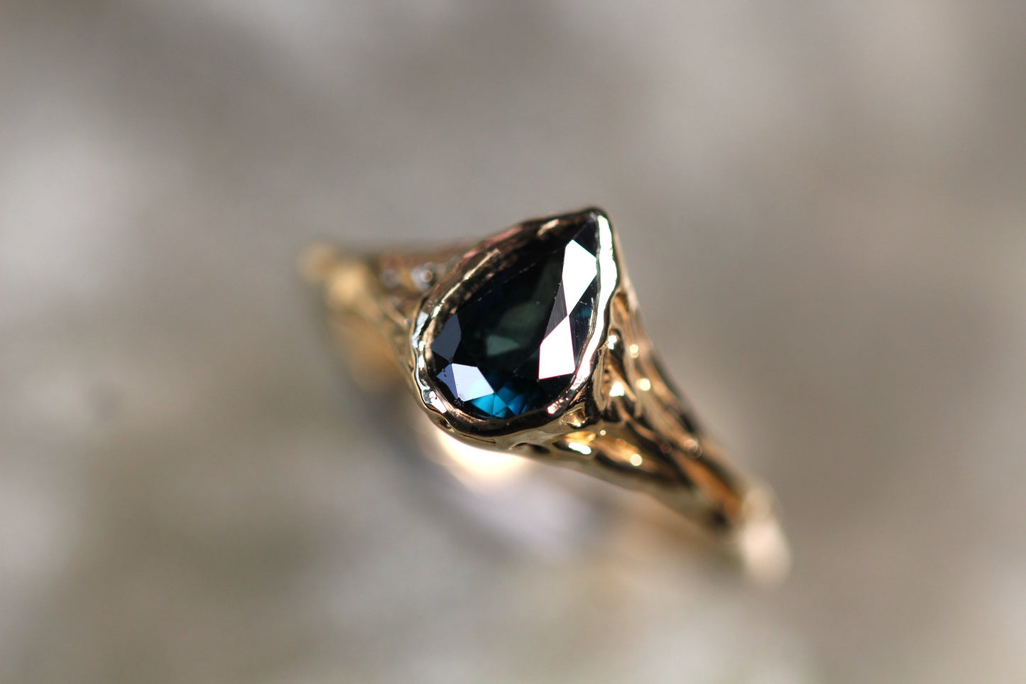 Australian Parti Sapphire and Solid 9ct Yellow Gold Ring