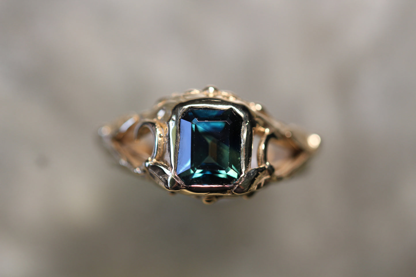 2ct Australian Parti Sapphire and Solid 9ct Yellow Gold Ring