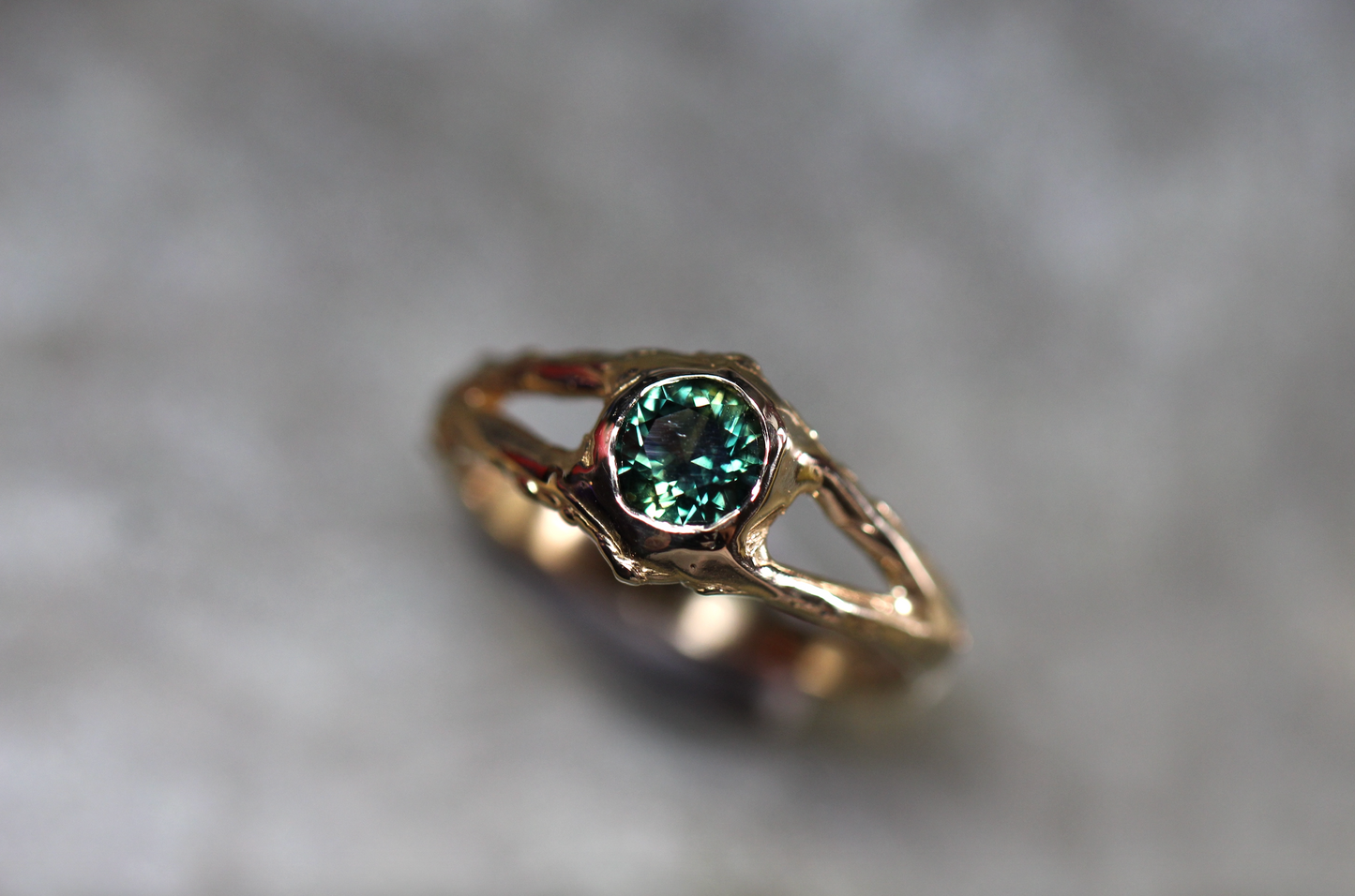 Australian Parti Sapphire and Solid 9ct Yellow Gold Ring
