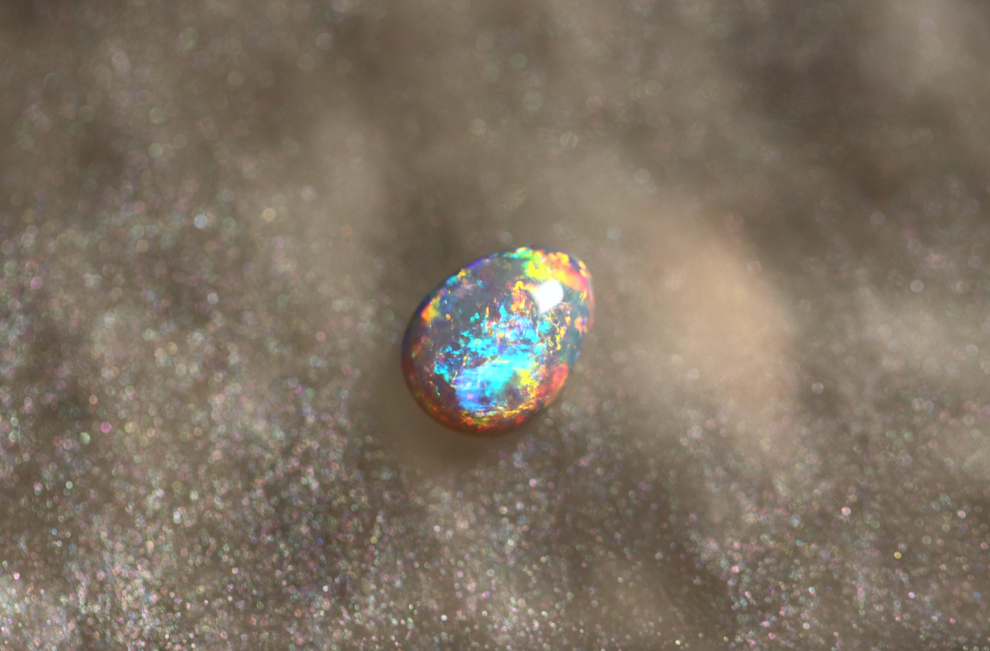 Custom Lightning Ridge Opal Jewellery