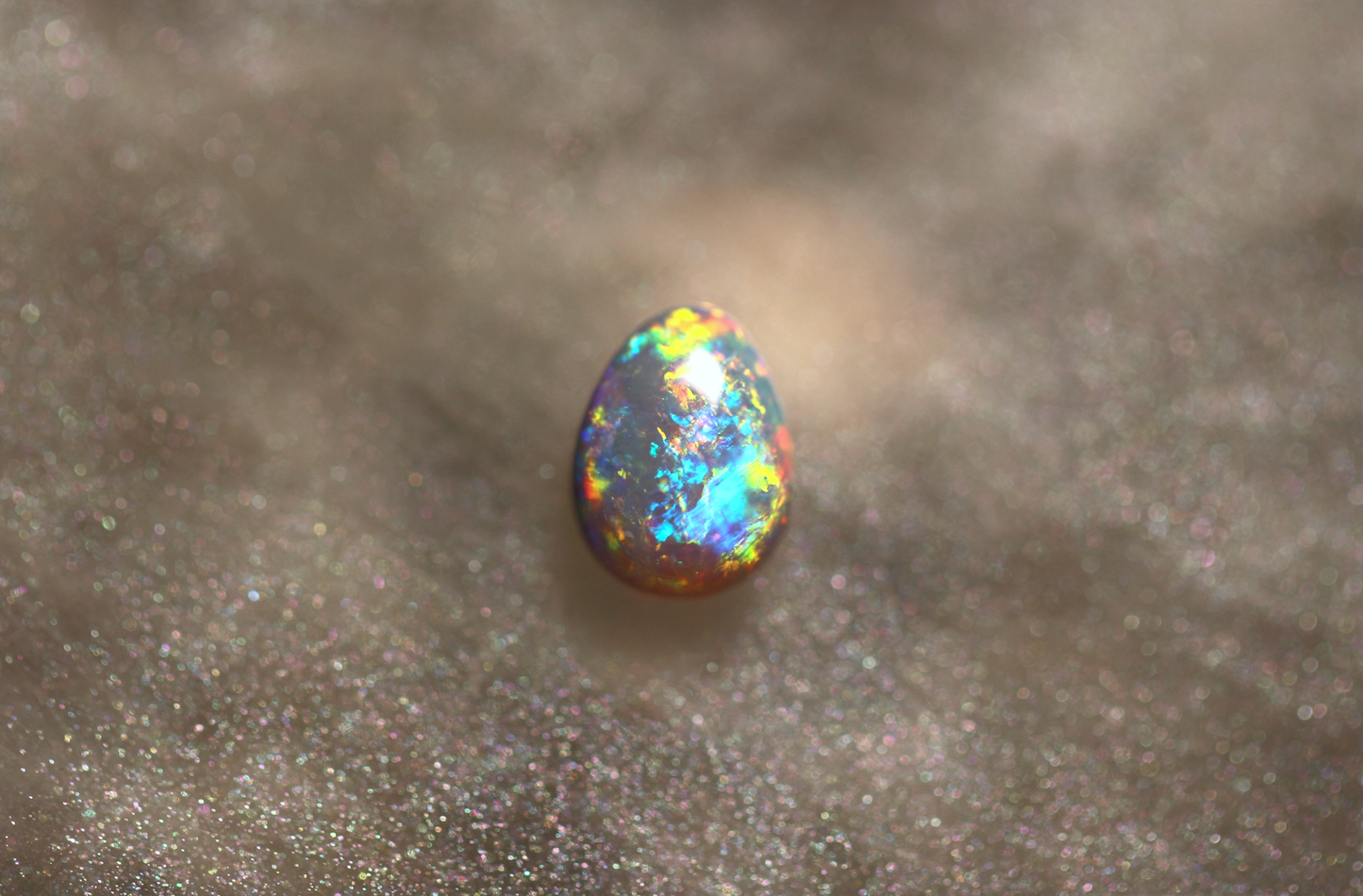 Custom Lightning Ridge Opal Jewellery