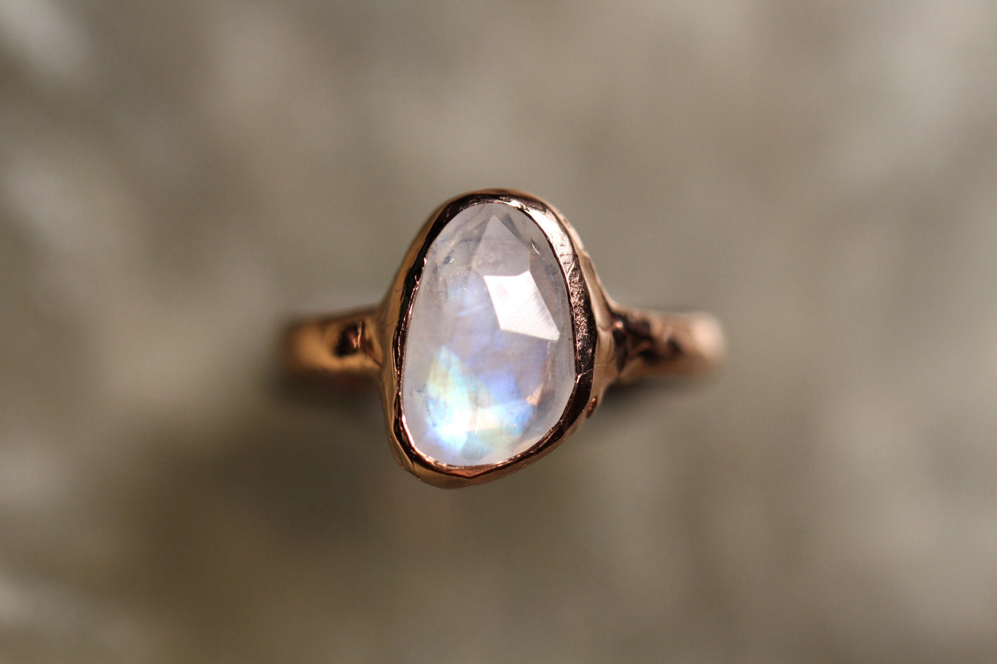 Moonstone and 9ct Rose Gold ring