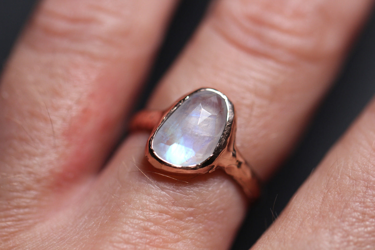 Moonstone and 9ct Rose Gold ring