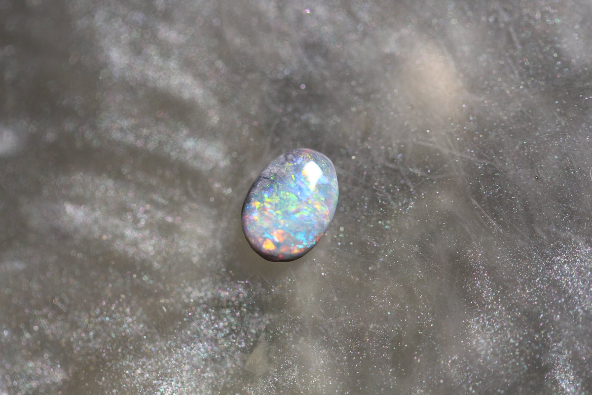Custom Lightning Ridge Opal Jewellery