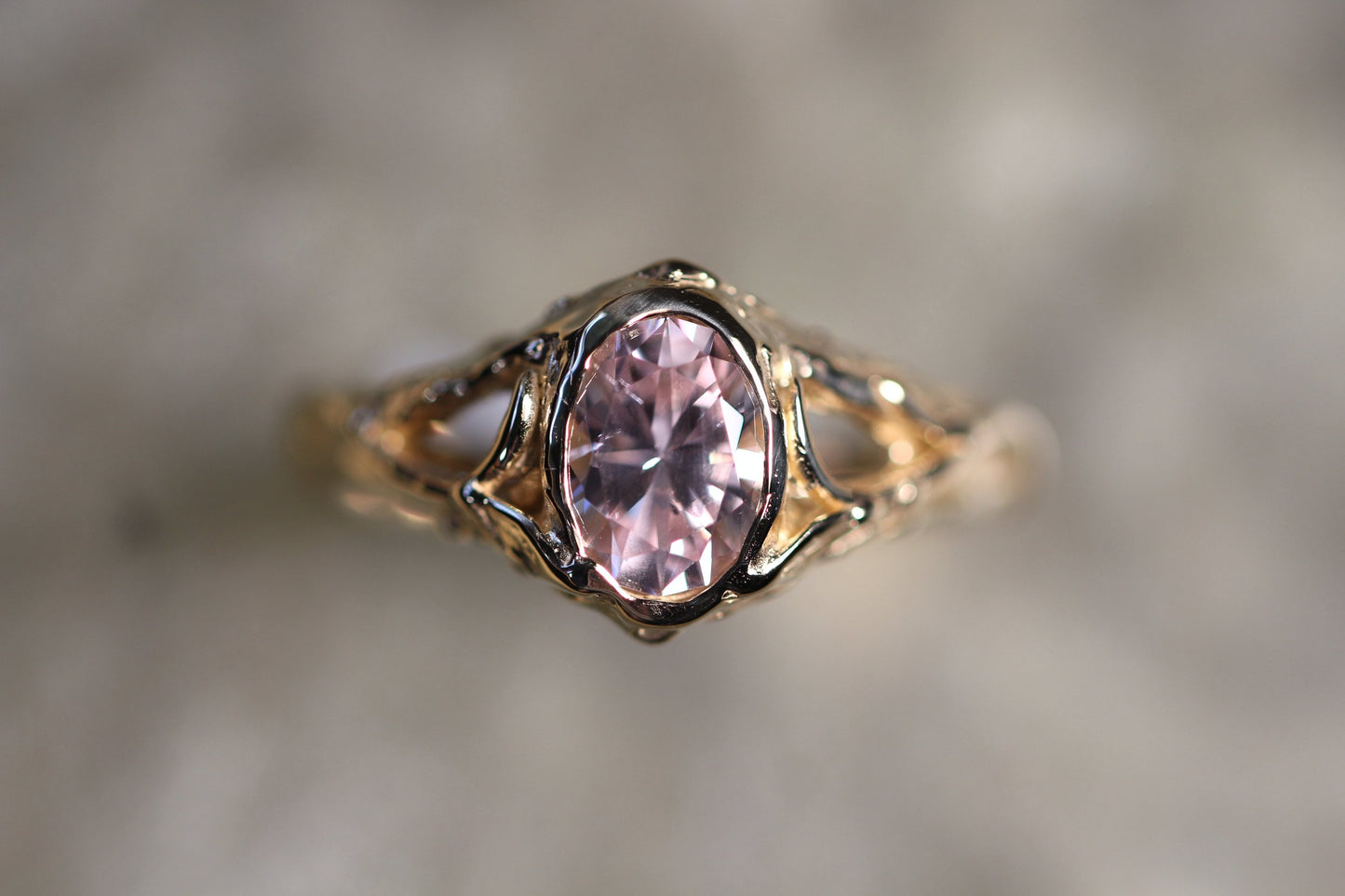 Australian Harts Range Zircon and Solid 9ct Yellow Gold Ring