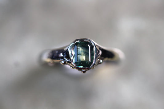 Australian Sapphire and Sterling Silver Ring