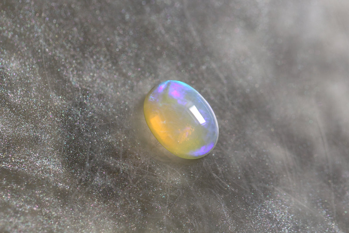 Custom Lightning Ridge Opal Jewellery