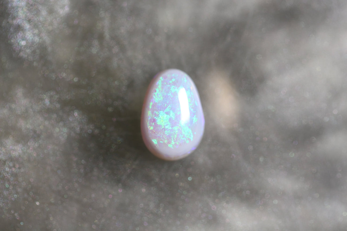 Custom Lightning Ridge Opal Jewellery