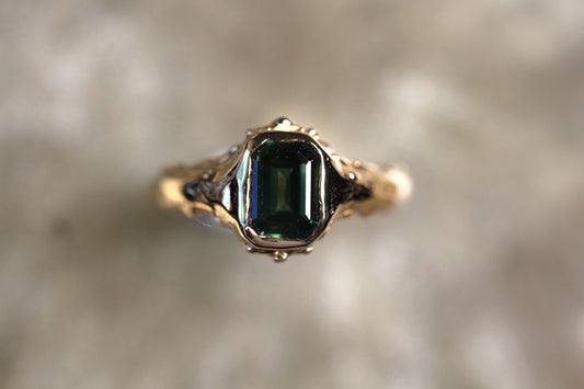 Australian Parti Sapphire and Solid 9ct Yellow Gold Ring