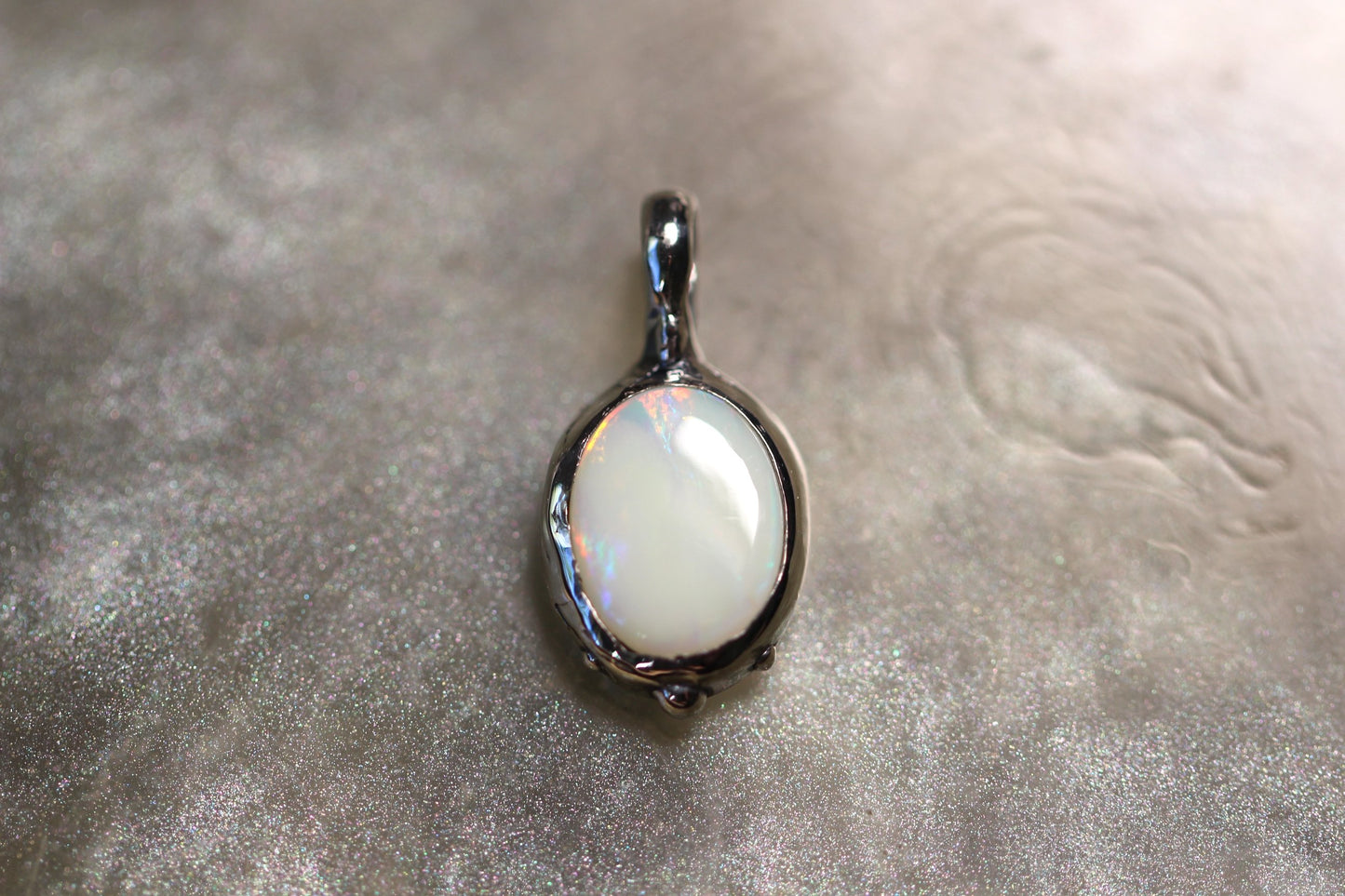 Coober pedy Opal and Sterling Silver Pendant