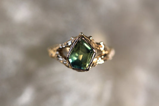 Australian Parti Sapphire and Solid 9ct Yellow Gold Ring