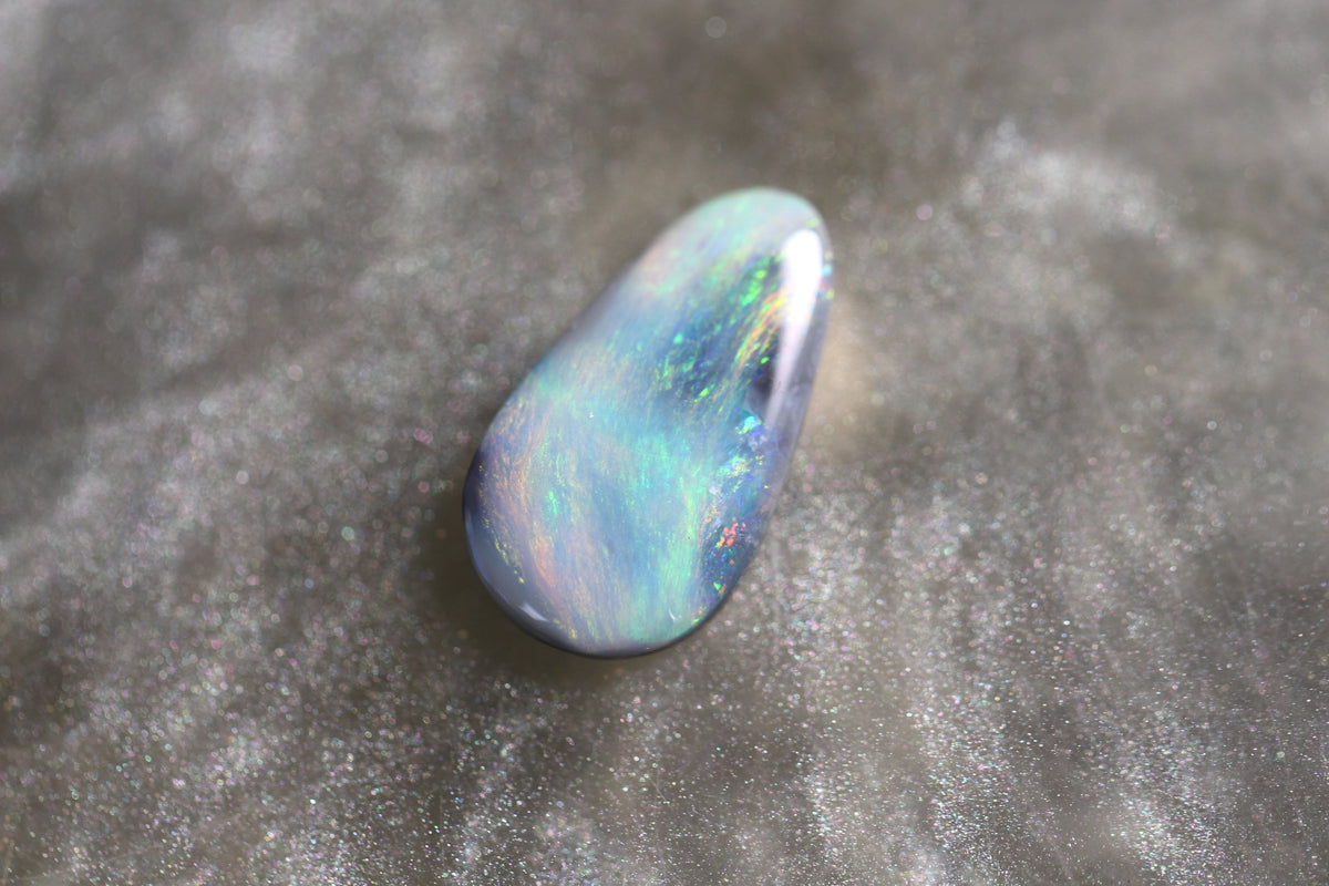 Custom Lightning Ridge Opal Jewellery
