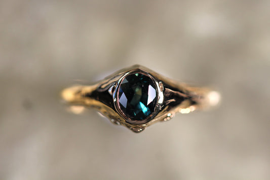 Australian Parti Sapphire and Solid 9ct Yellow Gold Ring