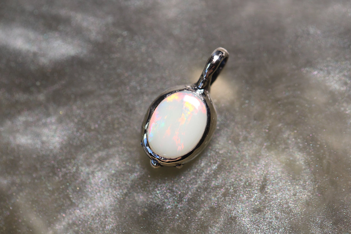 Coober pedy Opal and Sterling Silver Pendant