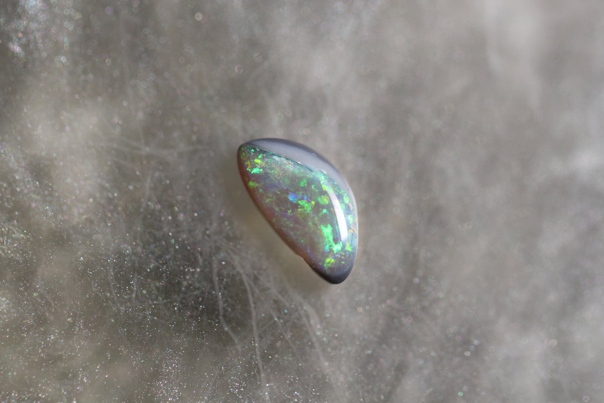 Custom Lightning Ridge Opal Jewellery
