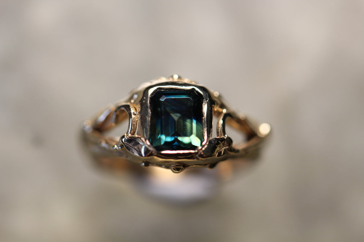 2ct Australian Parti Sapphire and Solid 9ct Yellow Gold Ring