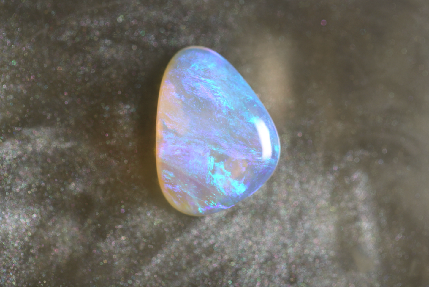 Custom Lightning Ridge Opal Jewellery