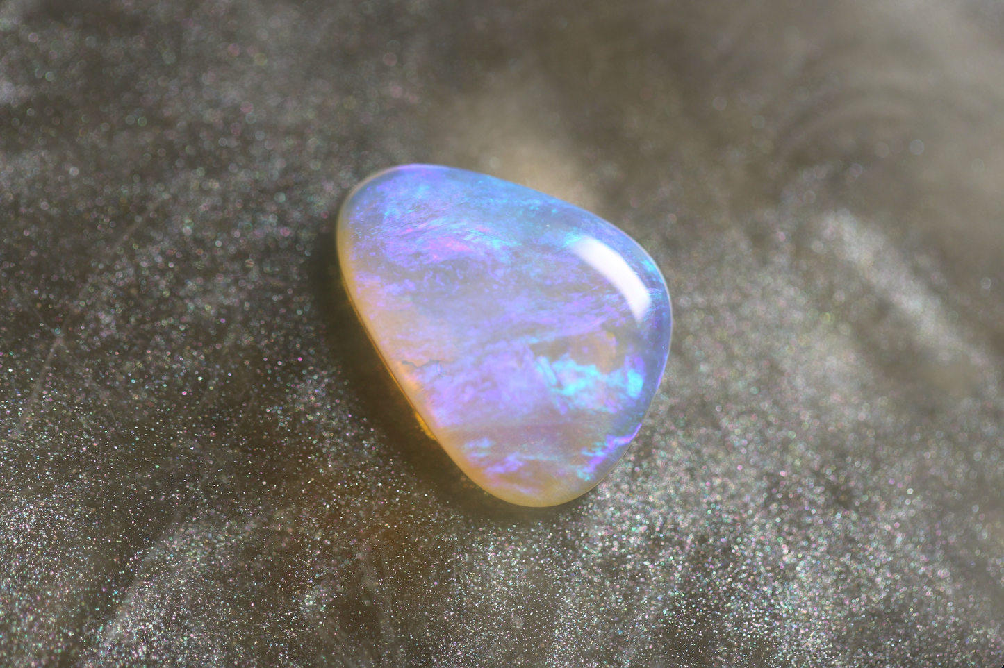 Custom Lightning Ridge Opal Jewellery