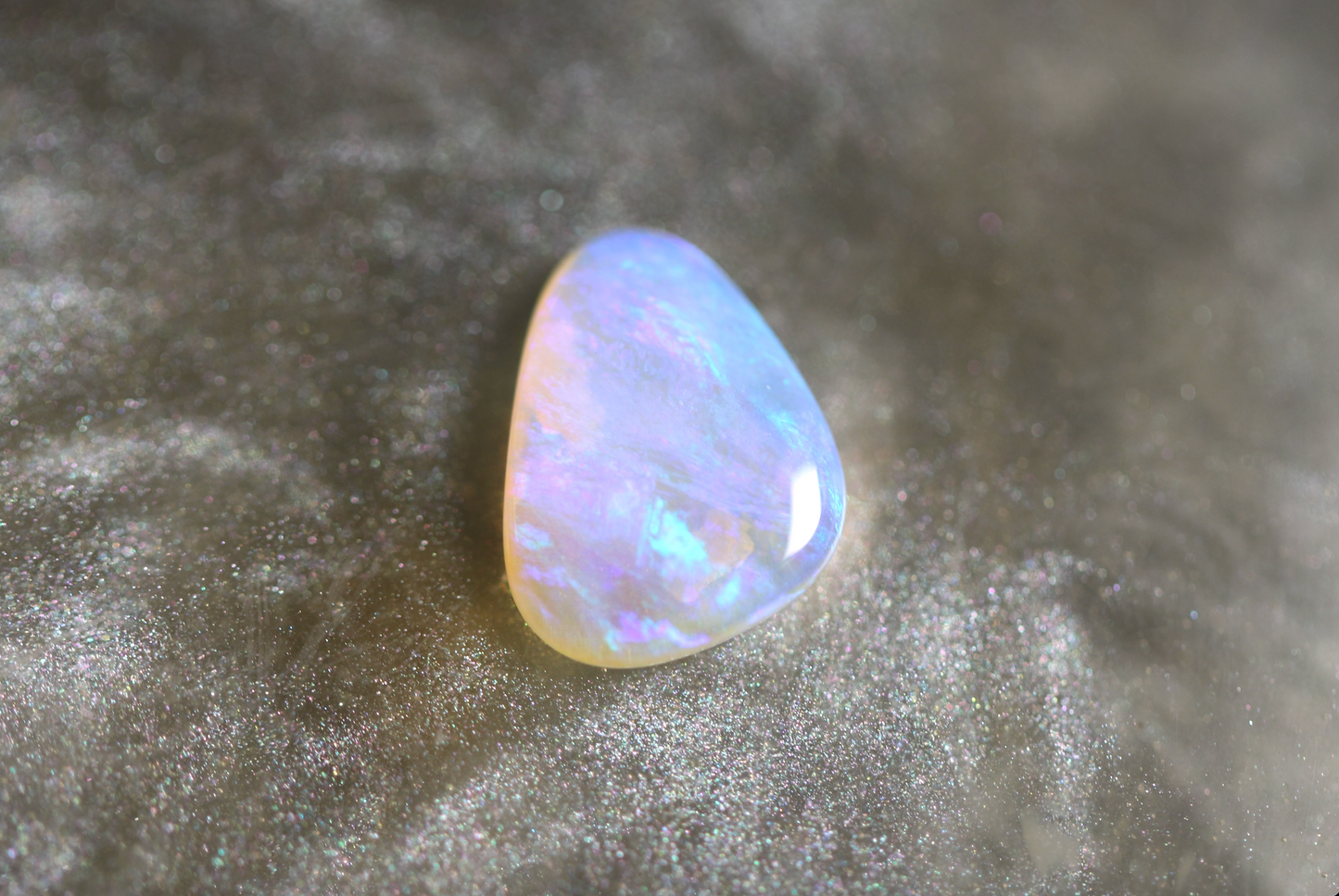 Custom Lightning Ridge Opal Jewellery